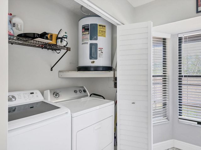 5769 AVISTA DRIVE 5769, Sarasota, FL 34243