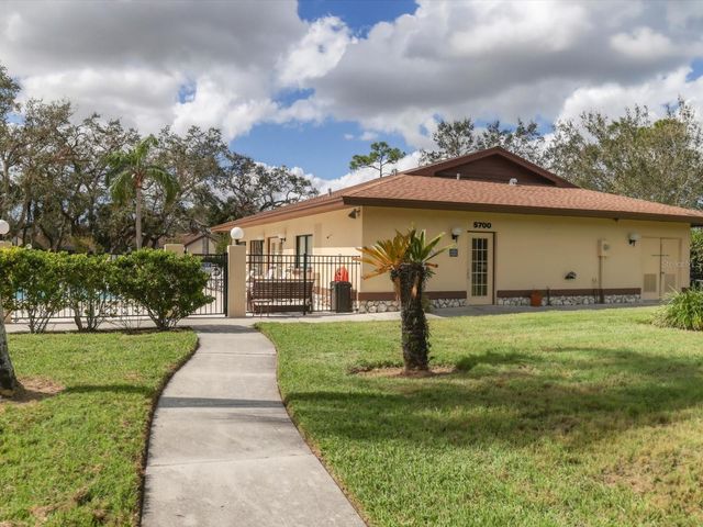 5769 AVISTA DRIVE 5769, Sarasota, FL 34243