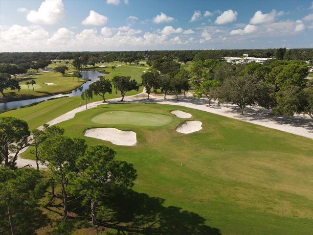 5769 AVISTA DRIVE 5769, Sarasota, FL 34243