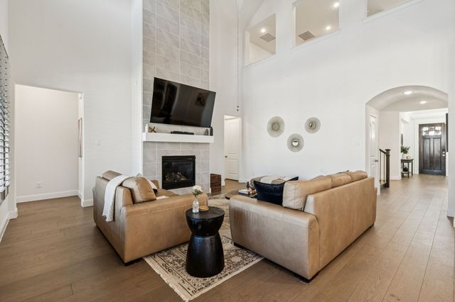 4308 Turnout Trail, Aubrey, TX 76227