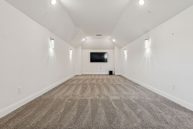 4308 Turnout Trail, Aubrey, TX 76227