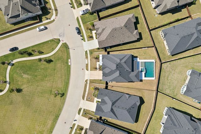 4308 Turnout Trail, Aubrey, TX 76227