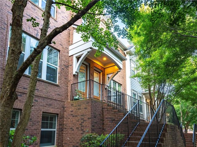 2634 Portbury NE Place, Atlanta, GA 30329