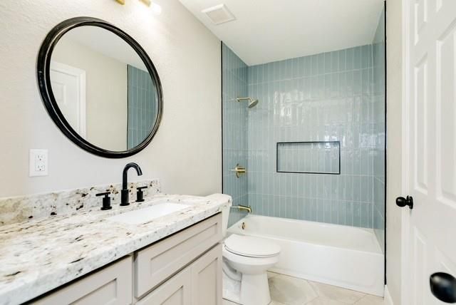 210 Cactus, Oyster Creek, TX 77541