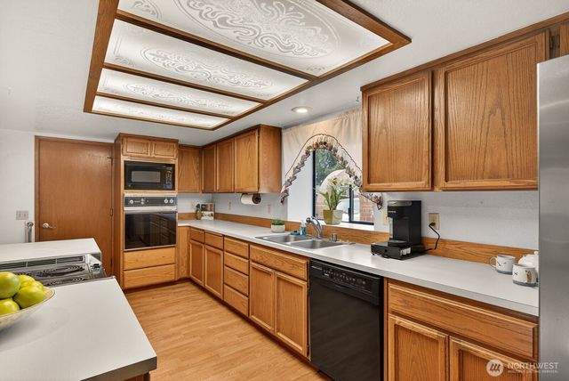 721 156th Street NE, Arlington, WA 98223