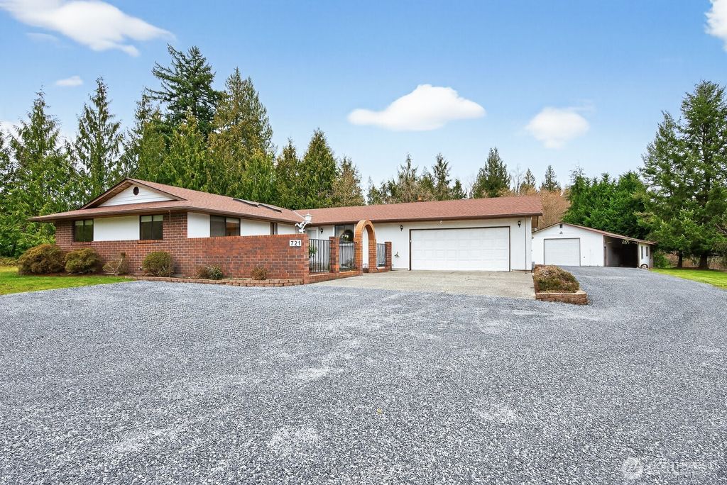 721 156th Street NE, Arlington, WA 98223