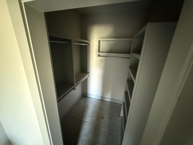 2909 S Bunker Hill Ct., Wichita, KS 67210