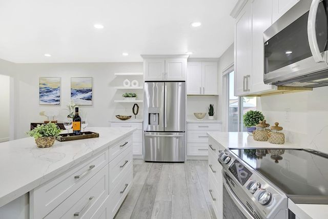 2580 Early Rivers Ct, Union City, CA 94587