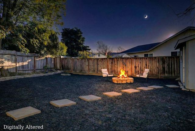 2580 Early Rivers Ct, Union City, CA 94587