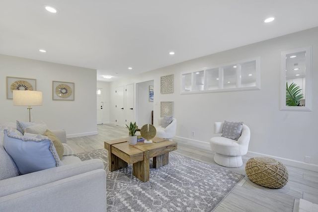 2580 Early Rivers Ct, Union City, CA 94587