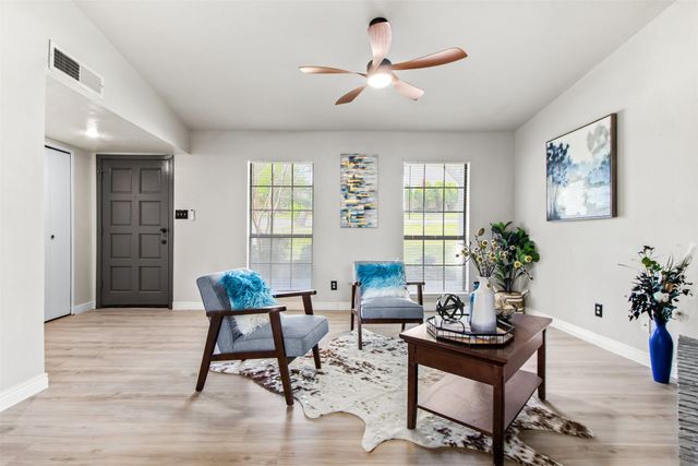 2137 Rose Hill Road, Carrollton, TX 75007