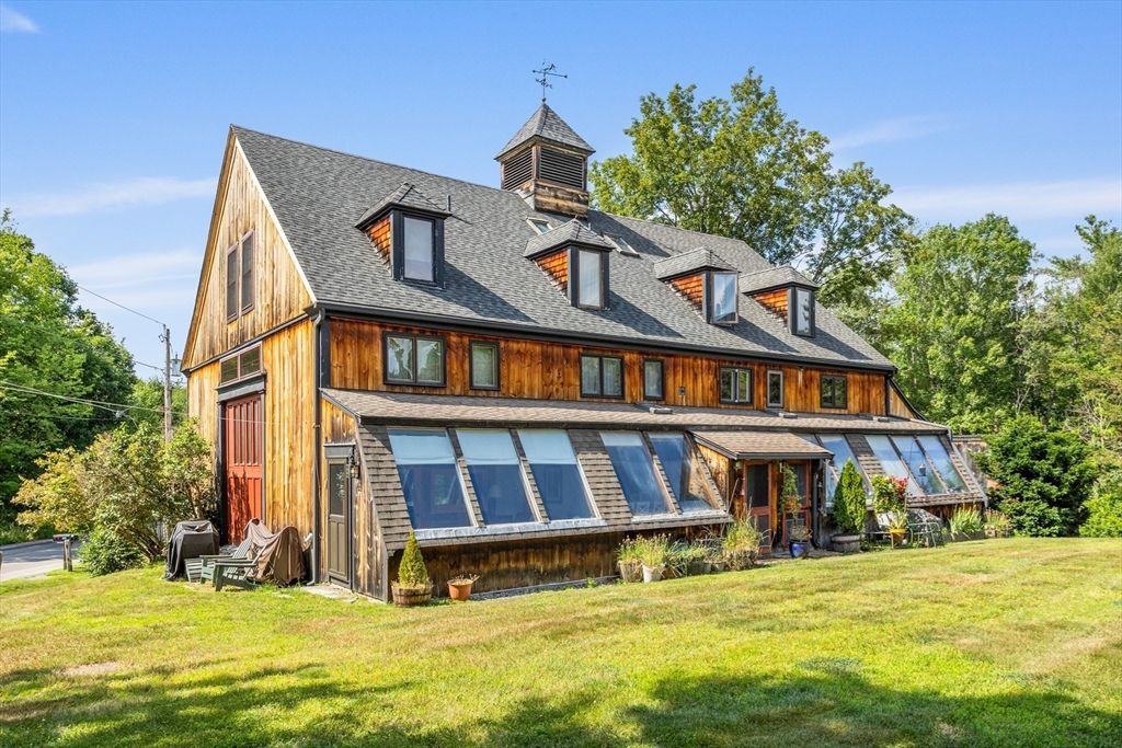 105 Townsend Rd 4, Shirley, MA 01464