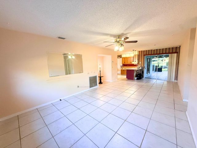 2092 SE Allamanda Drive, Port St Lucie, FL 34952