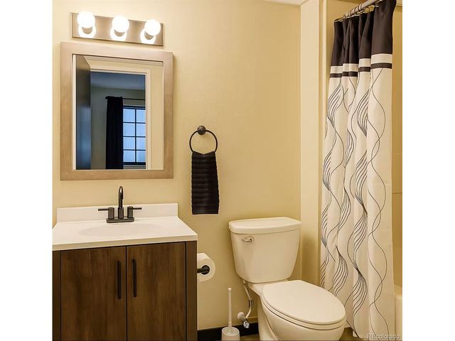 2620 S Federal Blvd D, Denver, CO 80219