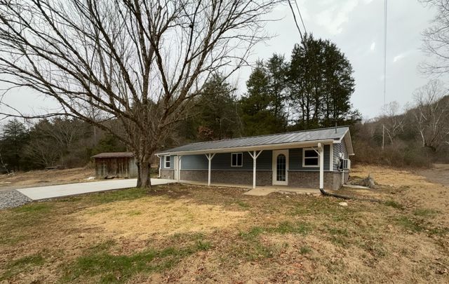 3337 Hartsville Rd, Lafayette, TN 37083