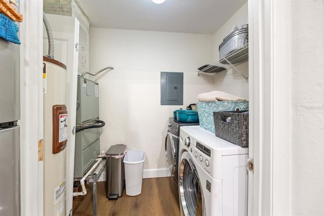 3705 SW 27TH STREET 913, Gainesville, FL 32608