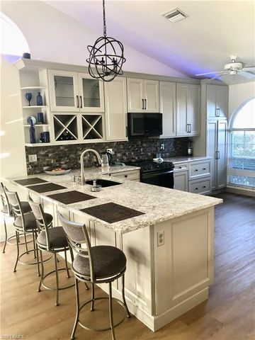 816 Belville BLVD, Naples, FL 34104