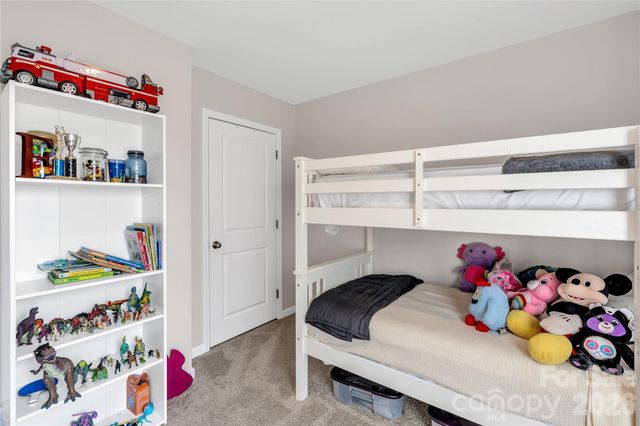 124 Sequoia Forest Drive, Mooresville, NC 28117