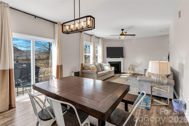 124 Sequoia Forest Drive, Mooresville, NC 28117