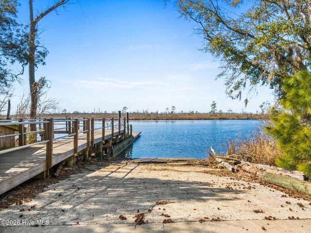 204 Cornubia Drive, Castle Hayne, NC 28429