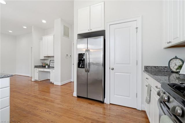 1053 Spratley ST, Portsmouth, VA 23704