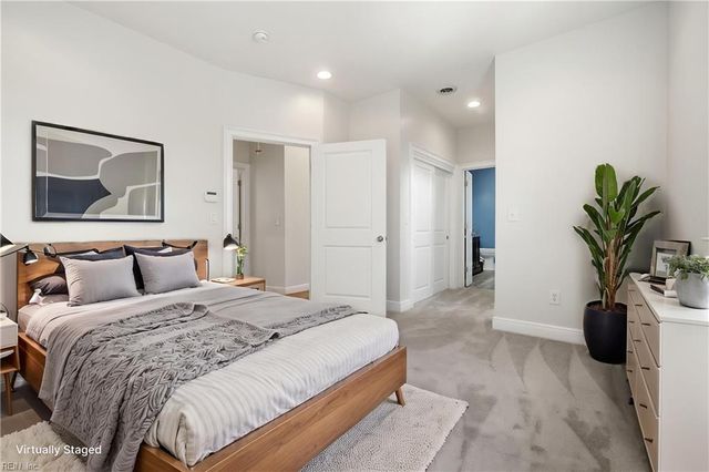 1053 Spratley ST, Portsmouth, VA 23704