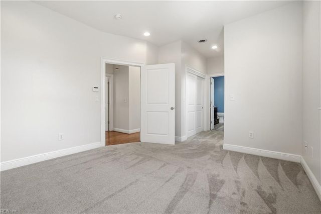 1053 Spratley ST, Portsmouth, VA 23704