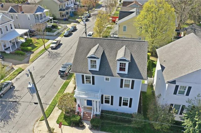 1053 Spratley ST, Portsmouth, VA 23704