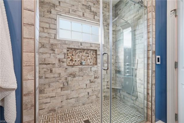 1053 Spratley ST, Portsmouth, VA 23704