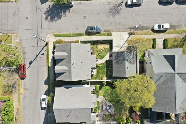 1053 Spratley ST, Portsmouth, VA 23704