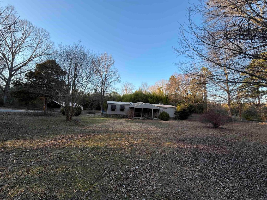 8831 Chicot Heights Road, Mabelvale, AR 72103