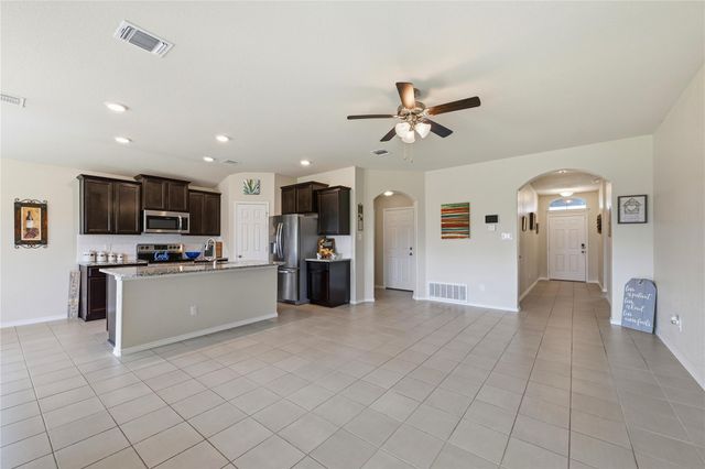 9206 Susan DR, Killeen, TX 76542