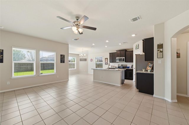 9206 Susan DR, Killeen, TX 76542