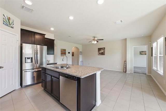 9206 Susan DR, Killeen, TX 76542