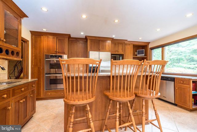 827 WRIGHT DR, Maple Glen, PA 19002