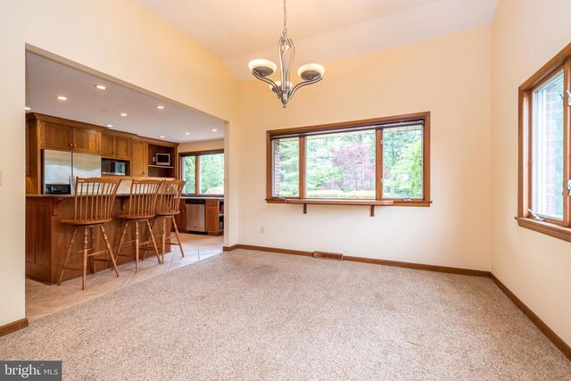 827 WRIGHT DR, Maple Glen, PA 19002