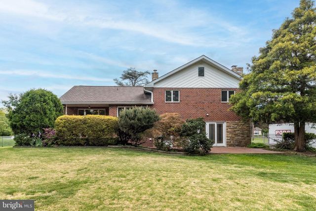 827 WRIGHT DR, Maple Glen, PA 19002