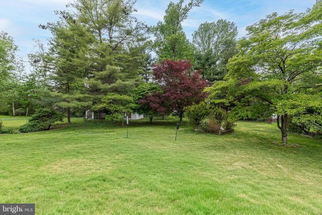 827 WRIGHT DR, Maple Glen, PA 19002