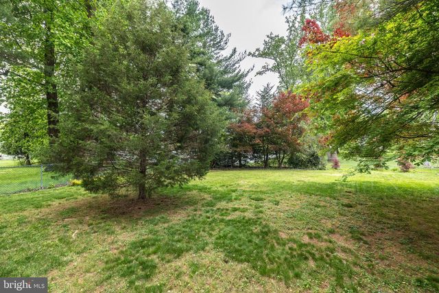 827 WRIGHT DR, Maple Glen, PA 19002