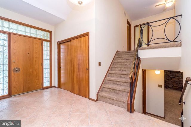 827 WRIGHT DR, Maple Glen, PA 19002