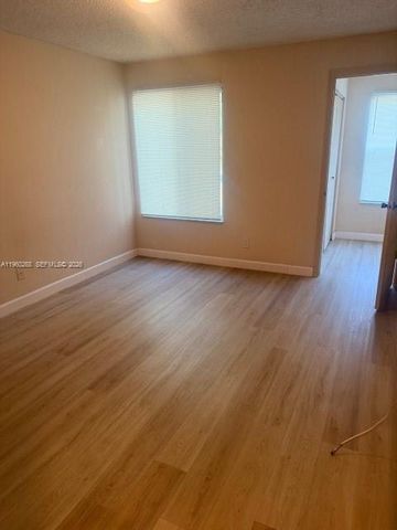 565 Vista Isles Dr 2024, Sunrise, FL 33325