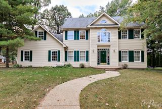 1124 Portsmouth Circle, Gurnee, IL 60031