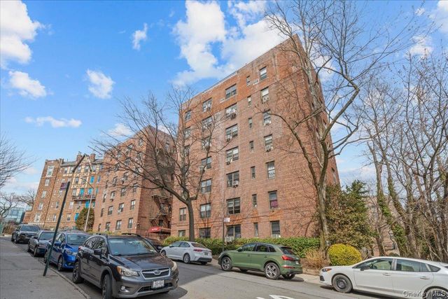 445 W 240th Street 5N, Bronx, NY 10463