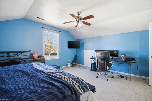 6302 Amberly CT, Suffolk, VA 23435