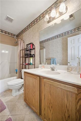 6302 Amberly CT, Suffolk, VA 23435