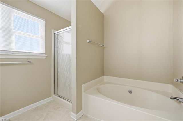 6302 Amberly CT, Suffolk, VA 23435