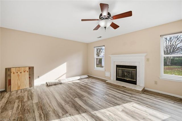 6302 Amberly CT, Suffolk, VA 23435