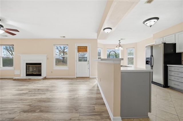 6302 Amberly CT, Suffolk, VA 23435