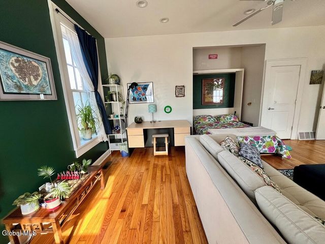 51 Church Street A, Saratoga Springs, NY 12866