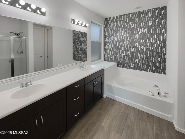 11104 W Dawnlight Drive, Marana, AZ 85653